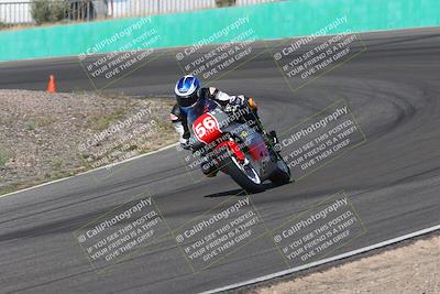 media/Apr-20-2025-AHRMA (Sun) [[393a79c373]]/Race/Group 11 early race/Turn 4b/